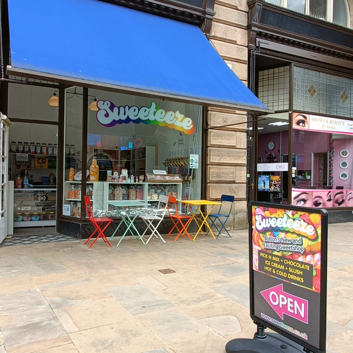 Sweeteeze Shop Now Open in Bolton